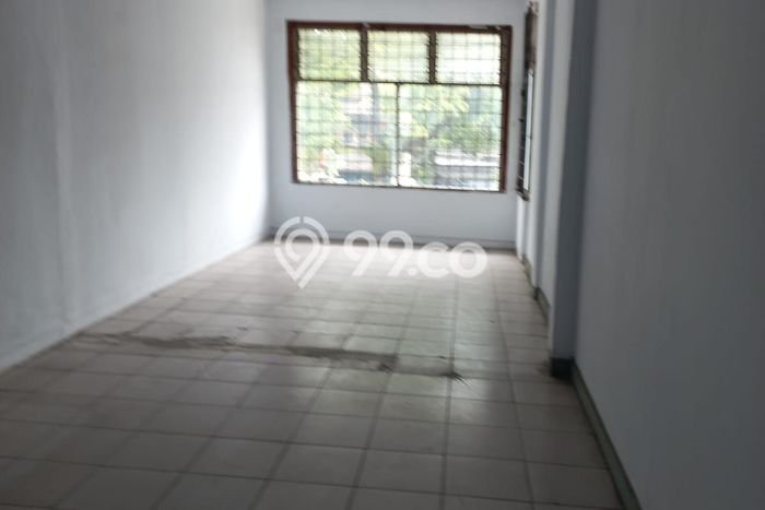 Dijual Ruko di Taman Galaxy, Luas 200m², Area Berkembang, Jalan Utama Dijual Ruko di Taman Galaxy, Luas 200m², Area Berkembang, Jalan Utama