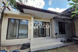 Vila Nyaman Kawasan , Dimensi 200m2m², View Indah sekitar Vila Nyaman Kawasan , Dimensi 200m2m², View Indah sekitar