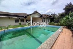 Rumah Mewah LB 500m2 Siap Pakai Desain Elegan di Kemang, Jakarta Selatan Rumah Mewah LB 500m2 Siap Pakai Desain Elegan di Kemang, Jakarta Selatan