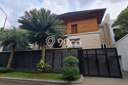 Dijual Rumah Mewah Elegan Dengan View Cantik di Pondok Indah, Jakarta Selatan Dijual Rumah Mewah Elegan Dengan View Cantik di Pondok Indah, Jakarta Selatan