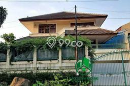 Rumah Luxury Modern Siap Huni di Pondok Indah Jakarta Selatan Rumah Luxury Modern Siap Huni di Pondok Indah Jakarta Selatan