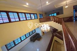 Jual Rumah Luas Megah Dengan View Eksklusif di Pondok Indah, Jakarta Selatan Jual Rumah Luas Megah Dengan View Eksklusif di Pondok Indah, Jakarta Selatan