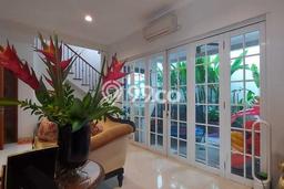 Dijual Rumah Premium dengan Fasilitas Sekitar Komplit di Kebayoran Baru, Jakarta Selatan Dijual Rumah Premium dengan Fasilitas Sekitar Komplit di Kebayoran Baru, Jakarta Selatan