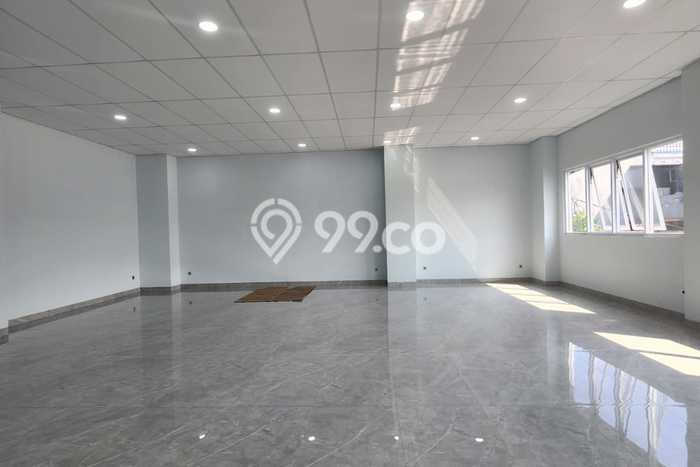 Untuk Dijual! Kantor di Cawang Jakarta Timur LT 279m2 / LB 726m2 Kawasan Bisnis Untuk Dijual! Kantor di Cawang Jakarta Timur LT 279m2 / LB 726m2 Kawasan Bisnis