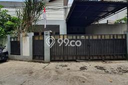 For Sale! Luxury House LT 410m2 Desain Modern di Kebagusan For Sale! Luxury House LT 410m2 Desain Modern di Kebagusan