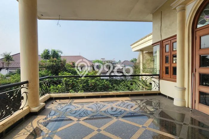 Rumah Luxury Modern Siap Huni di Pondok Indah Jakarta Selatan Rumah Luxury Modern Siap Huni di Pondok Indah Jakarta Selatan