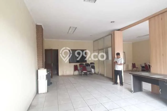 Ruko Paling Dicari LB 600m2 Dijual di Jombang Ruko Paling Dicari LB 600m2 Dijual di Jombang