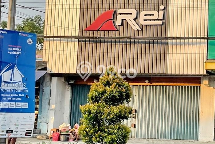 Ruko Komersial Dijual di Jombang Cilegon LT 63m2 & LB 152m2 Ruko Komersial Dijual di Jombang Cilegon LT 63m2 & LB 152m2