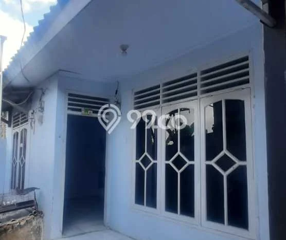 Lokasi terbaik! Rumah siap pakai disewakan di Jombang LB 96m2 Lokasi terbaik! Rumah siap pakai disewakan di Jombang LB 96m2