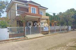 Hunian Cantik Modern Lb 400m2 di Jombang, Cilegon Hunian Cantik Modern Lb 400m2 di Jombang, Cilegon