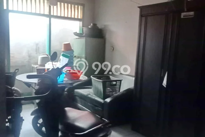 Dijual Rumah 5 Kamar Lokasi Strategis Nyaman dan Strategis di Jombang Dijual Rumah 5 Kamar Lokasi Strategis Nyaman dan Strategis di Jombang