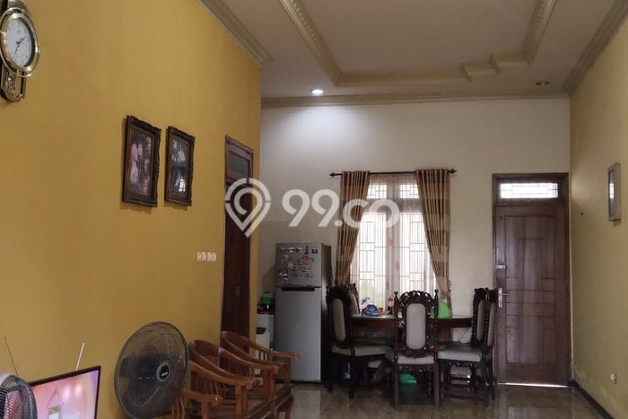 Rumah Luas Tanah 200m2m² di Driyorejo, Gresik - Lokasi Strategis Rumah Luas Tanah 200m2m² di Driyorejo, Gresik - Lokasi Strategis