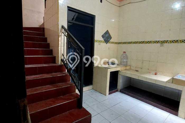 Rumah Cantik Siap Pakai Di Sidoarjo Luas 230m2 Lokasi Strategis Rumah Cantik Siap Pakai Di Sidoarjo Luas 230m2 Lokasi Strategis