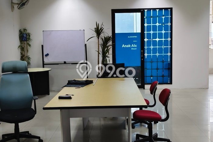 Kantor untuk Disewa di Pusat Jakarta Selatan Luas Bangunan 215m2 Kantor untuk Disewa di Pusat Jakarta Selatan Luas Bangunan 215m2