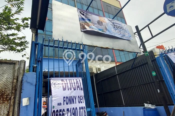 Dijual Ruko Strategis di , Luas 220m2m², Mainroad, Kawasan Komersial Dijual Ruko Strategis di , Luas 220m2m², Mainroad, Kawasan Komersial