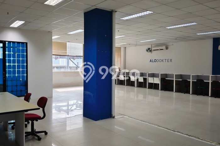 Kantor untuk Disewa di Pusat Jakarta Selatan Luas Bangunan 215m2 Kantor untuk Disewa di Pusat Jakarta Selatan Luas Bangunan 215m2