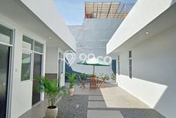 Rumah LT 360m² di Dharma Husada, Surabaya - Akses Mudah Rumah LT 360m² di Dharma Husada, Surabaya - Akses Mudah