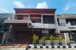 Rumah Elit Modern Siap Huni di Dharma Husada Surabaya Rumah Elit Modern Siap Huni di Dharma Husada Surabaya