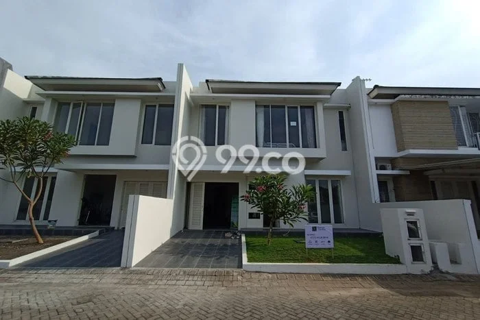 PROPERTI PILIHAN! Rumah area , LT 171m2m² LB 205m2m² PROPERTI PILIHAN! Rumah area , LT 171m2m² LB 205m2m²