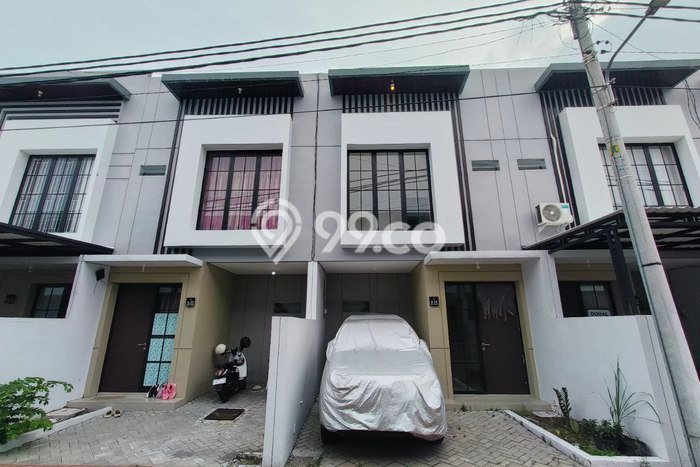 For Sale Rumah 3 Kamar Lokasi Ideal Nyaman dan Strategis di Mulyorejo For Sale Rumah 3 Kamar Lokasi Ideal Nyaman dan Strategis di Mulyorejo