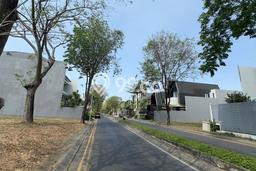 Dijual Tanah Lokasi Pakuwon Indah, Surabaya Seluas 723m2 Dijual Tanah Lokasi Pakuwon Indah, Surabaya Seluas 723m2