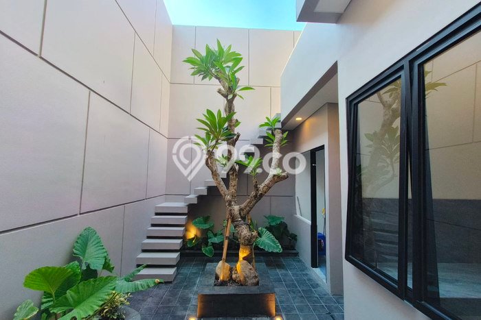 For Sale! Premium House LT 137m2 Desain Elegan di hr muhammad For Sale! Premium House LT 137m2 Desain Elegan di hr muhammad
