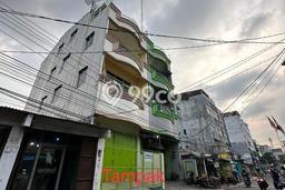 Ruko untuk Disewa di Pusat Jakarta Barat Luas Bangunan 162m2 Ruko untuk Disewa di Pusat Jakarta Barat Luas Bangunan 162m2