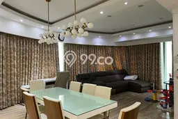 Apartemen Strategis di , 3 KM, Luas 172m2m² Apartemen Strategis di , 3 KM, Luas 172m2m²