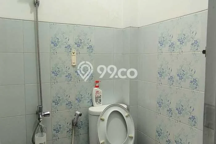 Jual Rumah Eksklusif 2 KT di Taman Palem, Jakarta Barat Jual Rumah Eksklusif 2 KT di Taman Palem, Jakarta Barat