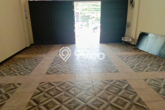 Ruko Dijual di Tangerang LT 113m2 & LB 160m2 Lokasi Terbaik! Ruko Dijual di Tangerang LT 113m2 & LB 160m2 Lokasi Terbaik!