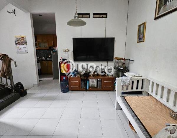 For Sale Rumah 3 Kamar Lokasi Ideal Bagus dan Strategis di Pancoran Mas For Sale Rumah 3 Kamar Lokasi Ideal Bagus dan Strategis di Pancoran Mas