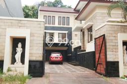 Rumah Elit LB 500m2 Siap Pakai Desain Elegan di Bintaro, Tangerang Selatan Rumah Elit LB 500m2 Siap Pakai Desain Elegan di Bintaro, Tangerang Selatan