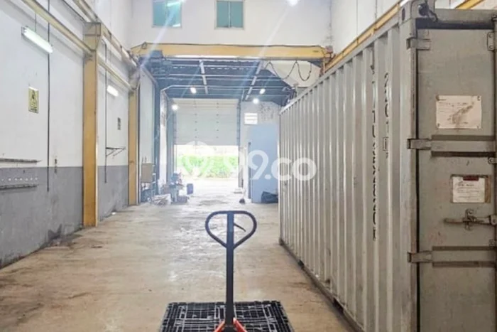 Gudang Dijual di Prime Area Jakarta Barat Luas 283m2 Gudang Dijual di Prime Area Jakarta Barat Luas 283m2