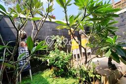 Jual Segera Rumah 7 KT 4 KM di Bintaro, Tangerang Selatan Jual Segera Rumah 7 KT 4 KM di Bintaro, Tangerang Selatan