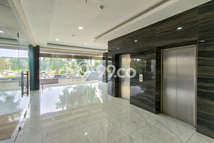 Untuk Dijual! Kantor di Pondok Pinang Jakarta Selatan LT 965m2 / LB 4000m2 Kawasan Bisnis Untuk Dijual! Kantor di Pondok Pinang Jakarta Selatan LT 965m2 / LB 4000m2 Kawasan Bisnis