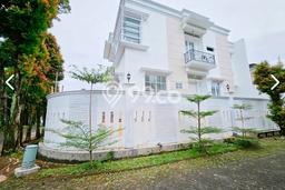 Ready to Use! Premium House LT 285m2 Desain Modern di Rempoa Ready to Use! Premium House LT 285m2 Desain Modern di Rempoa
