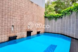 Rumah Luxury Modern Tanpa Renovasi di Bintaro Tangerang Selatan Rumah Luxury Modern Tanpa Renovasi di Bintaro Tangerang Selatan