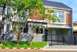 Ready to Use! Luxury House LT 144m2 Desain Modern di Bintaro Ready to Use! Luxury House LT 144m2 Desain Modern di Bintaro