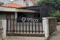 Ready to Use! Premium House LT 325m2 Desain Elegan di Kemanggisan Ready to Use! Premium House LT 325m2 Desain Elegan di Kemanggisan