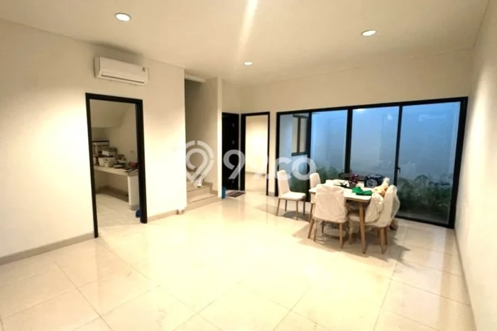 Rumah Sewa Jakarta Timur LT 120m2 LB 144m2 Area Metland Menteng Rumah Sewa Jakarta Timur LT 120m2 LB 144m2 Area Metland Menteng