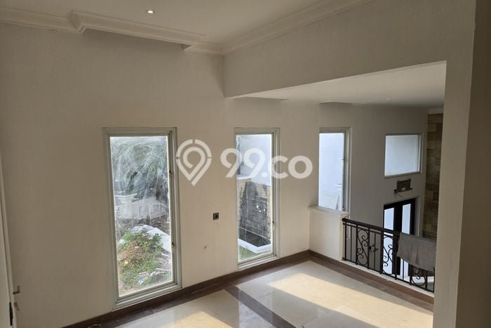 Rumah Mewah Siap Huni LT 380m2 di Kelapa Gading, Jakarta Utara Rumah Mewah Siap Huni LT 380m2 di Kelapa Gading, Jakarta Utara