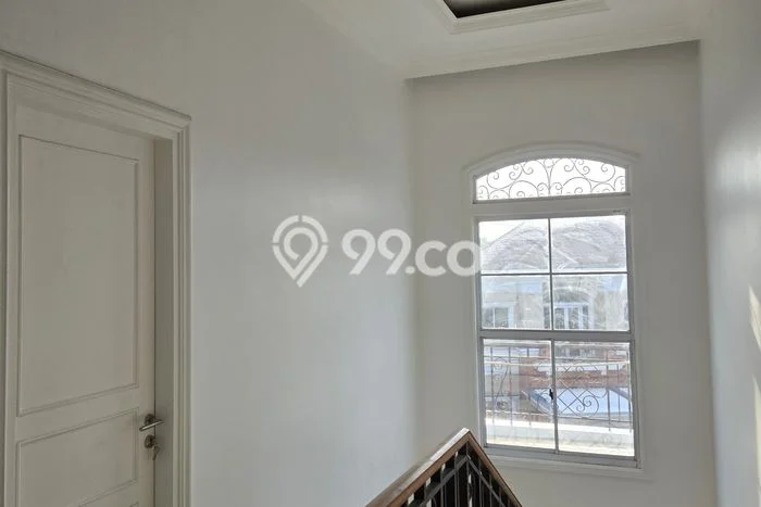 Rumah Mewah Siap Huni LT 380m2 di Kelapa Gading, Jakarta Utara Rumah Mewah Siap Huni LT 380m2 di Kelapa Gading, Jakarta Utara