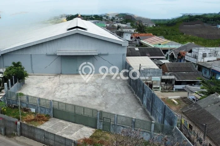 Gudang di Tarumajaya, Luas 1000m2m², Kawasan Strategis, Siap Usaha Gudang di Tarumajaya, Luas 1000m2m², Kawasan Strategis, Siap Usaha