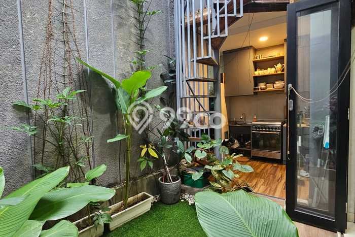 Hunian Super Elit dengan Akses Paling Strategis di Bintaro, Tangerang Selatan Hunian Super Elit dengan Akses Paling Strategis di Bintaro, Tangerang Selatan