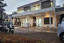 Ready to Use! Premium House LT 90m2 Desain Elegan di Graha Raya Ready to Use! Premium House LT 90m2 Desain Elegan di Graha Raya
