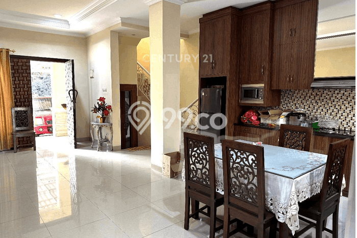 Rumah Mewah LB 250m2 Siap Huni Desain Elegan di Kalimalang, Bekasi Rumah Mewah LB 250m2 Siap Huni Desain Elegan di Kalimalang, Bekasi