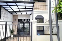 Hunian Nyaman Asri 4 KT Siap Pakai di Graha Raya Tangerang Selatan Hunian Nyaman Asri 4 KT Siap Pakai di Graha Raya Tangerang Selatan