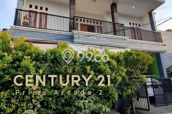 Rumah Strategis Modern Lb 195m2 di Pondok Aren, Tangerang Selatan Rumah Strategis Modern Lb 195m2 di Pondok Aren, Tangerang Selatan