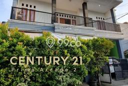 Rumah Strategis Modern Lb 195m2 di Pondok Aren, Tangerang Selatan Rumah Strategis Modern Lb 195m2 di Pondok Aren, Tangerang Selatan