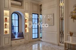 Hunian Mewah LB 400m2 Siap Pakai Desain Elegan di Pondok Indah, Jakarta Selatan Hunian Mewah LB 400m2 Siap Pakai Desain Elegan di Pondok Indah, Jakarta Selatan
